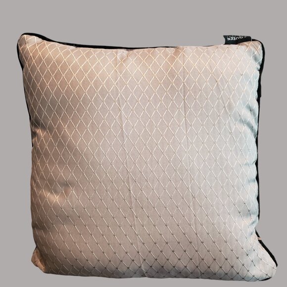 J. Queen New York Guiliana 18" Square Decorative Pillow Black Velvet Pair - Picture 5 of 8